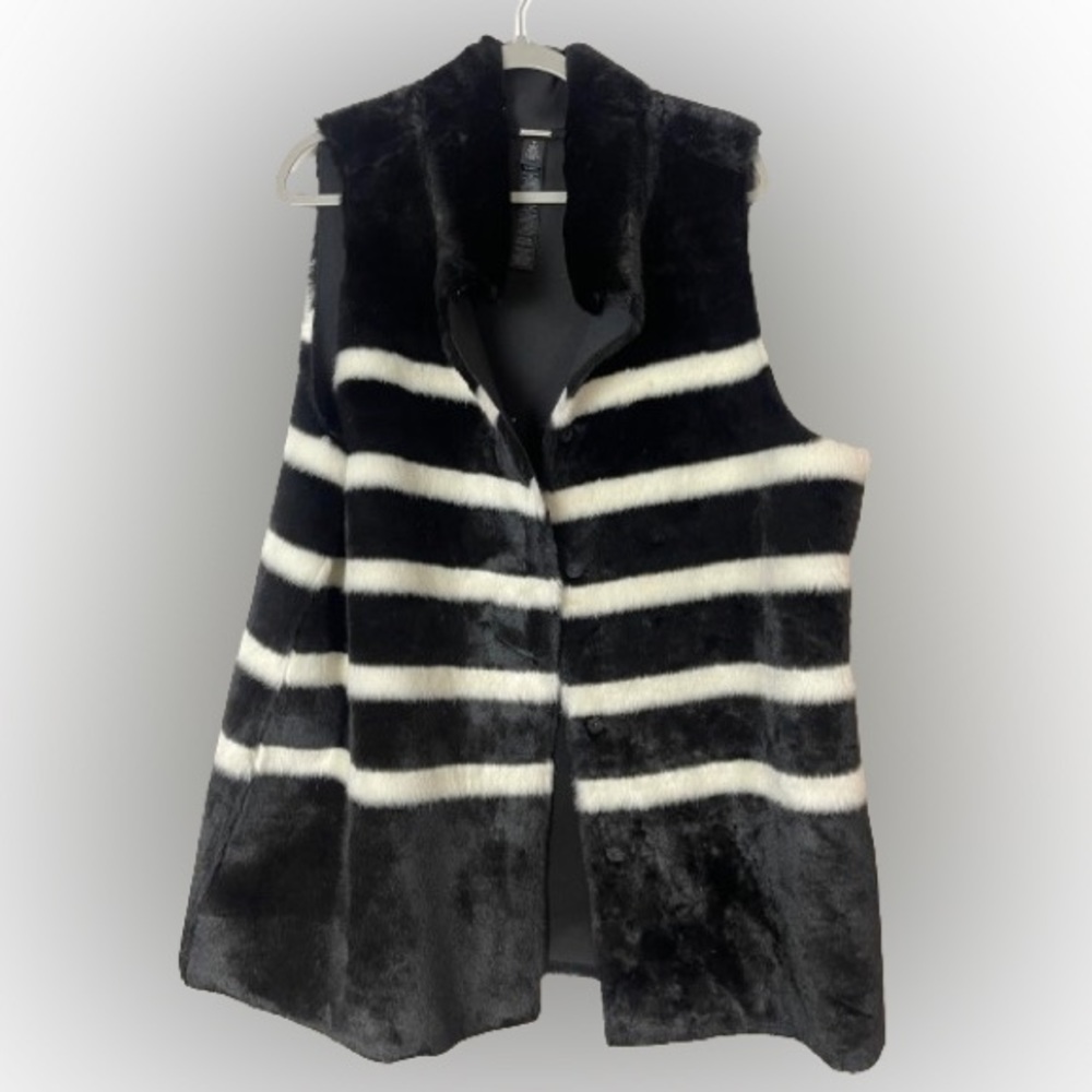 Chico’s black label, size 3, women’s fur, black and white striped vest.